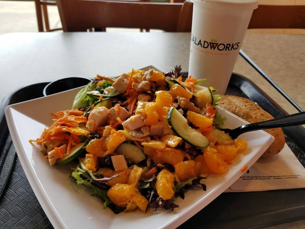 Saladworks | restaurant | 31 ⛉ Jenners Village Ctr, West Grove, PA 19390, USA | 6108698500 OR +1 610-869-8500