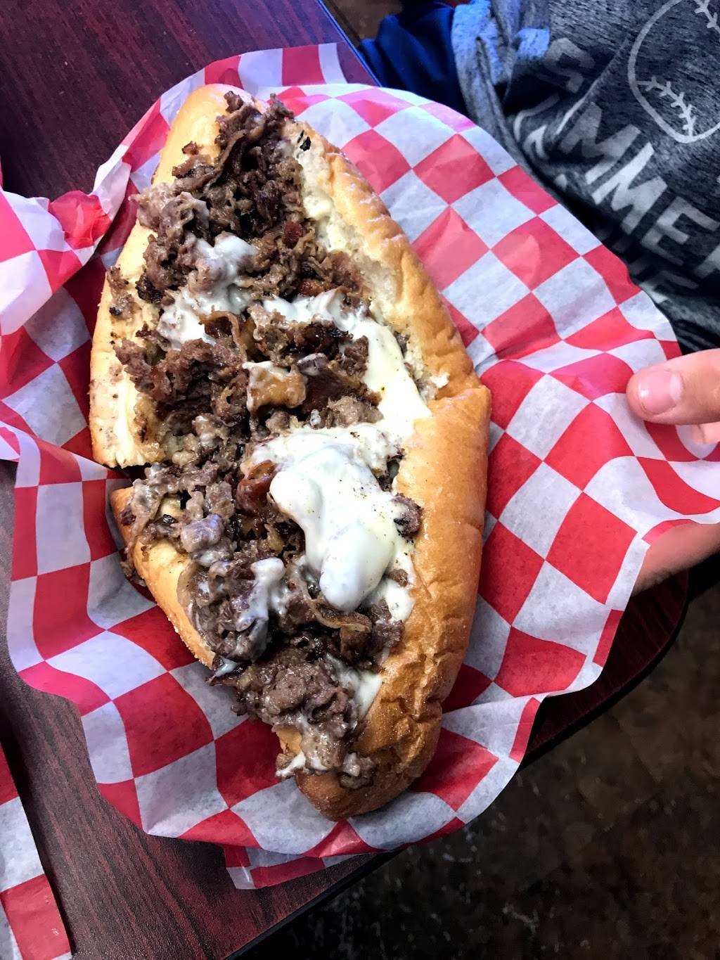 Ricks Cheese Steak Shop | restaurant | 9900 Jefferson Ave, Newport News, VA 23605, USA | 7575952373 OR +1 757-595-2373