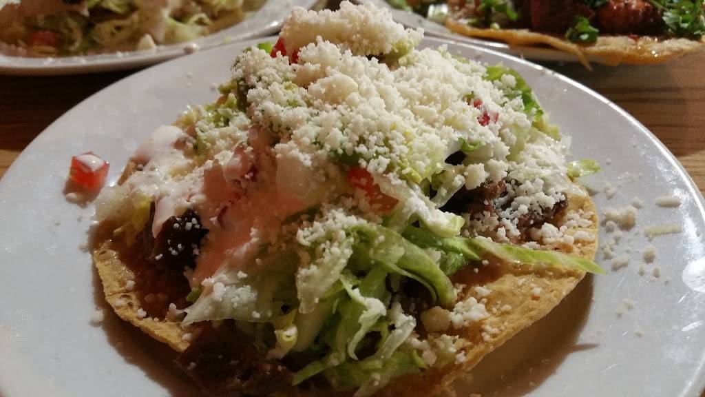 La Casita Mexican Restaurant | restaurant | 9681, 201 E Main St, Twin Lakes, WI 53181, USA | 2624481760 OR +1 262-448-1760