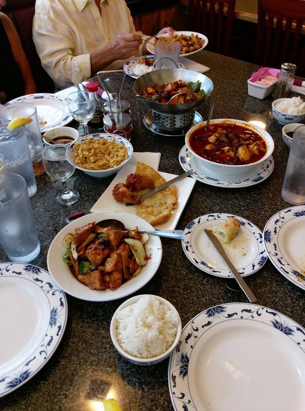 Hunan Garden Chinese Restaurant | restaurant | 2726 Raeford Rd, Fayetteville, NC 28303, USA | 9103233778 OR +1 910-323-3778
