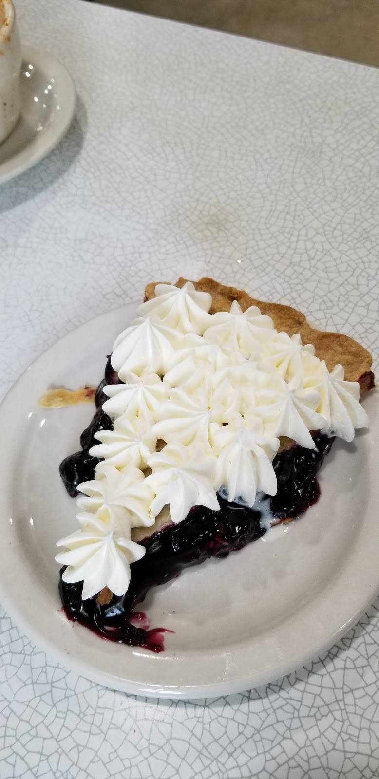 Beckys Village Restaurant | restaurant | 307 State St, Willshire, OH 45898, USA | 4194952013 OR +1 419-495-2013