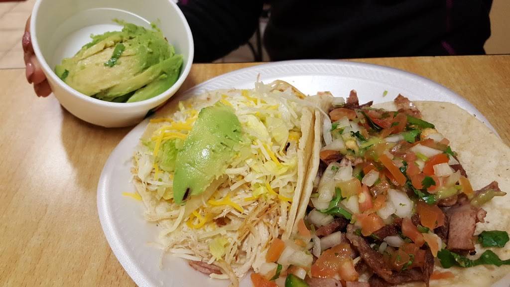 Faustos Mexican Grill | restaurant | 7835 S Rainbow Blvd #20, Las Vegas, NV 89139, USA | 7024079445 OR +1 702-407-9445