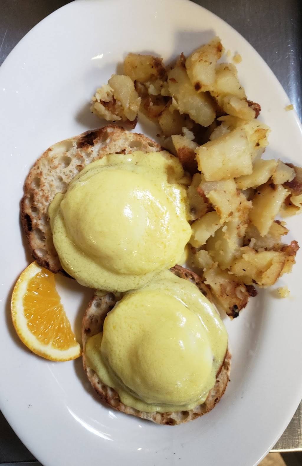 Riverside cafe and diner 260 Merrimac st Newburyport ma | restaurant | 260 Merrimac St, Newburyport, MA 01950, USA | 9782256999 OR +1 978-225-6999