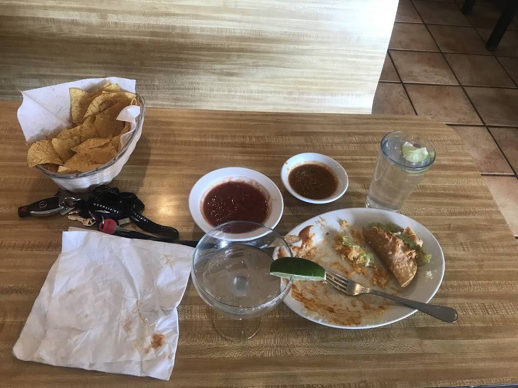 El Torero Mexican Restaurant | restaurant | 1944 Rockbridge Rd SW # 107, Stone Mountain, GA 30087, USA | 7704659684 OR +1 770-465-9684