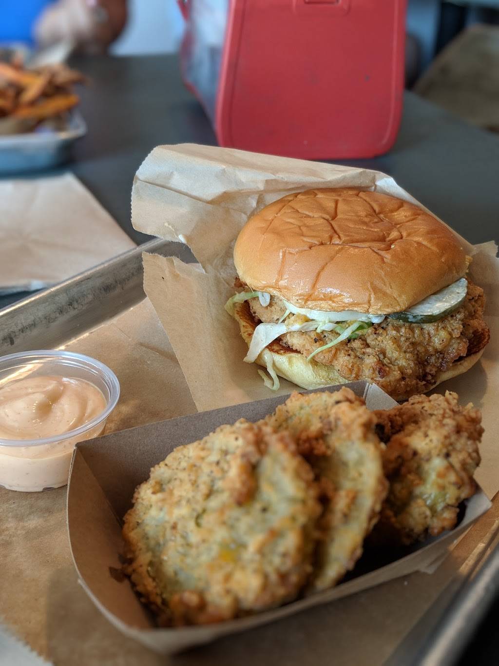 Boxcar Bettys | restaurant | 1922 Savannah Hwy, Charleston, SC 29407, USA | 8432257470 OR +1 843-225-7470