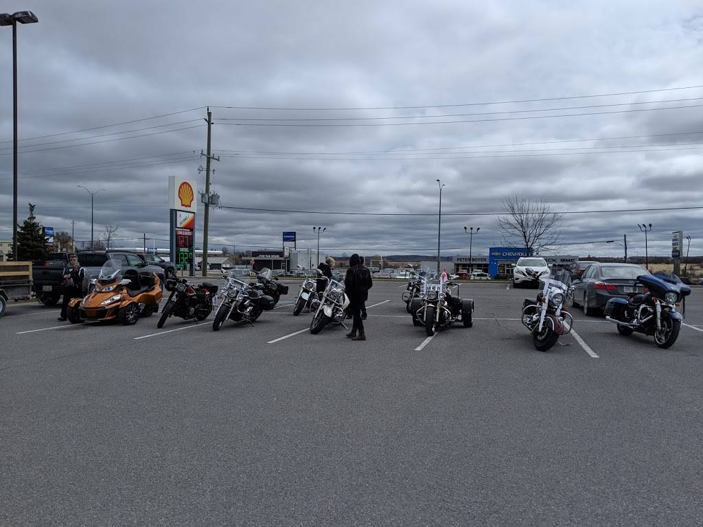 Flying J Travel Center | restaurant | 628 County Road #41 Rr6, Napanee, ON K7R 3L2, Canada | 6133547044 OR +1 613-354-7044