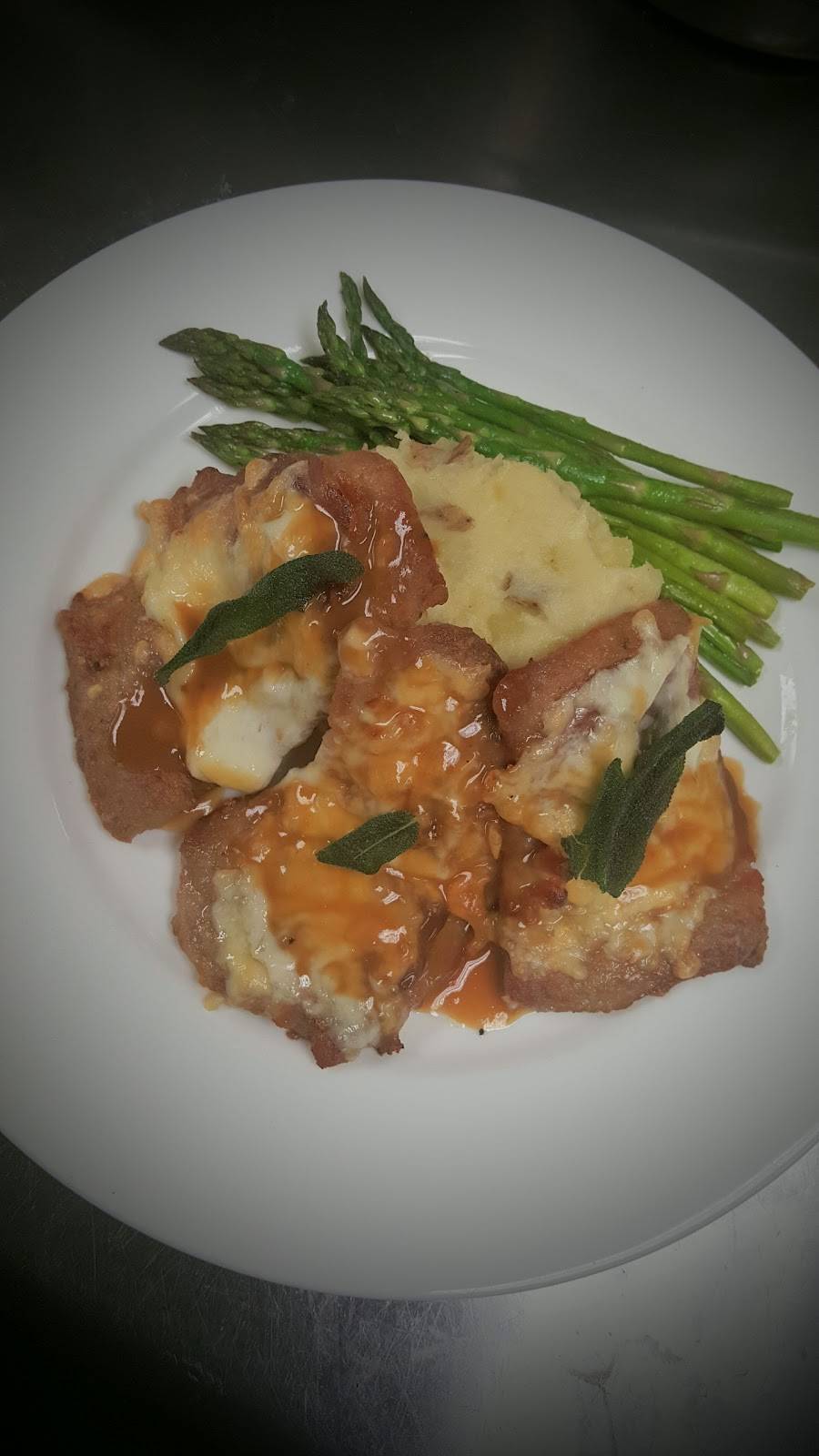 Panevino | restaurant | 25 N 2nd St, Reading, PA 19601, USA | 6103761101 OR +1 610-376-1101