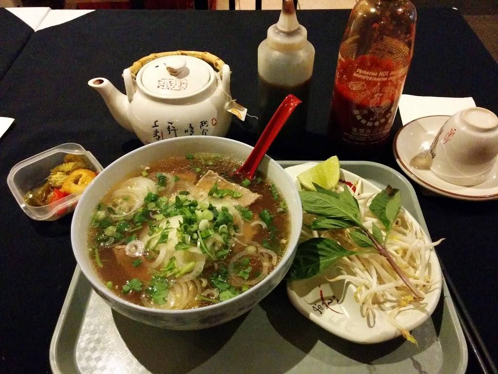 Restaurant Les Étoiles | restaurant | 6244 Boulevard Monk, Montréal, QC H4E 3H7, Canada | 5145082047 OR +1 514-508-2047