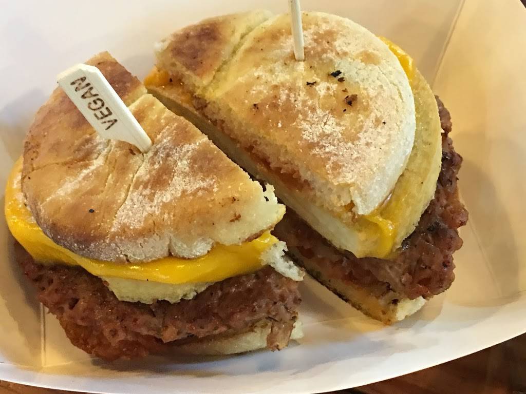 Munchies Diner | restaurant | 313 N Bush St, Santa Ana, CA 92701, USA | 6576993076 OR +1 657-699-3076