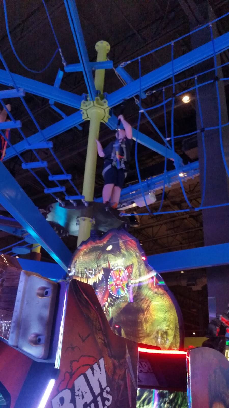 Main Event Knoxville | restaurant | 9081 Kingston Pike, Knoxville, TN 37923, USA | 8653515000 OR +1 865-351-5000