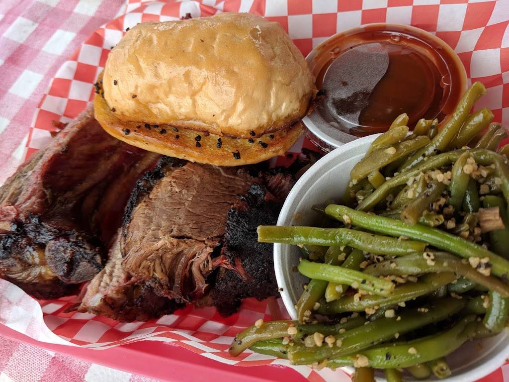Saltys BBQ & Catering | restaurant | 9425 Rosedale Hwy, Bakersfield, CA 93312, USA | 6615878437 OR +1 661-587-8437