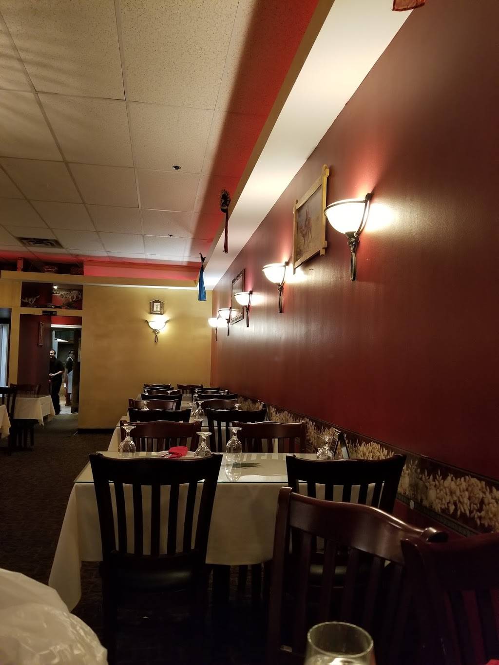 Namaste India | restaurant | 151 Queen St, Southington, CT 06489, USA | 8608635810 OR +1 860-863-5810