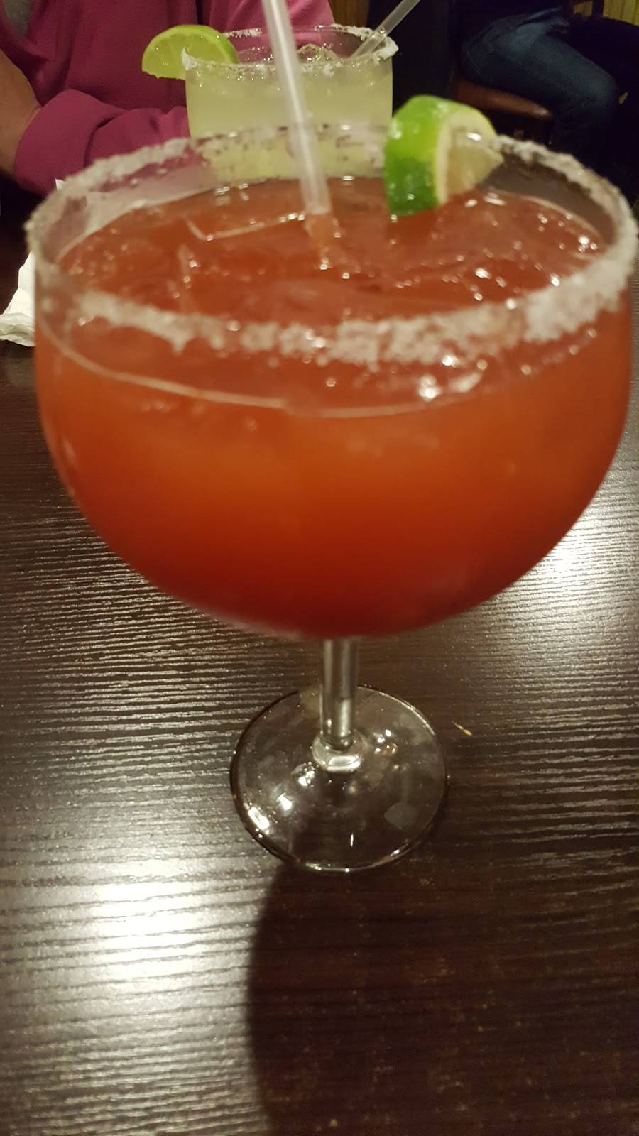 Casa Maya | restaurant | 805 W Jefferson St H, Shorewood, IL 60404, USA | 8157257760 OR +1 815-725-7760