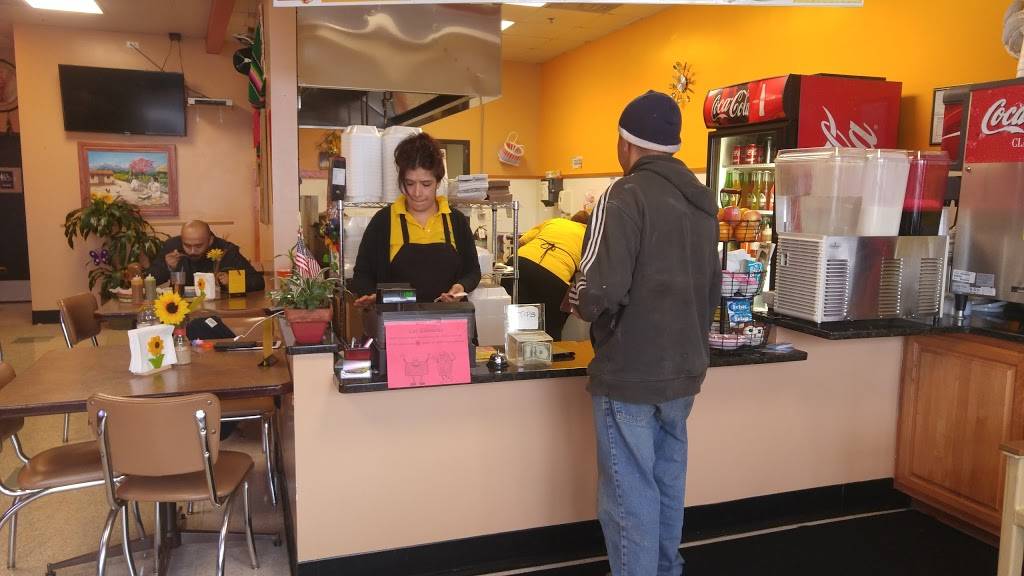 Los Girasoles Restaurant | restaurant | 1929 Franciscan Way, West Chicago, IL 60185, USA | 6302314446 OR +1 630-231-4446