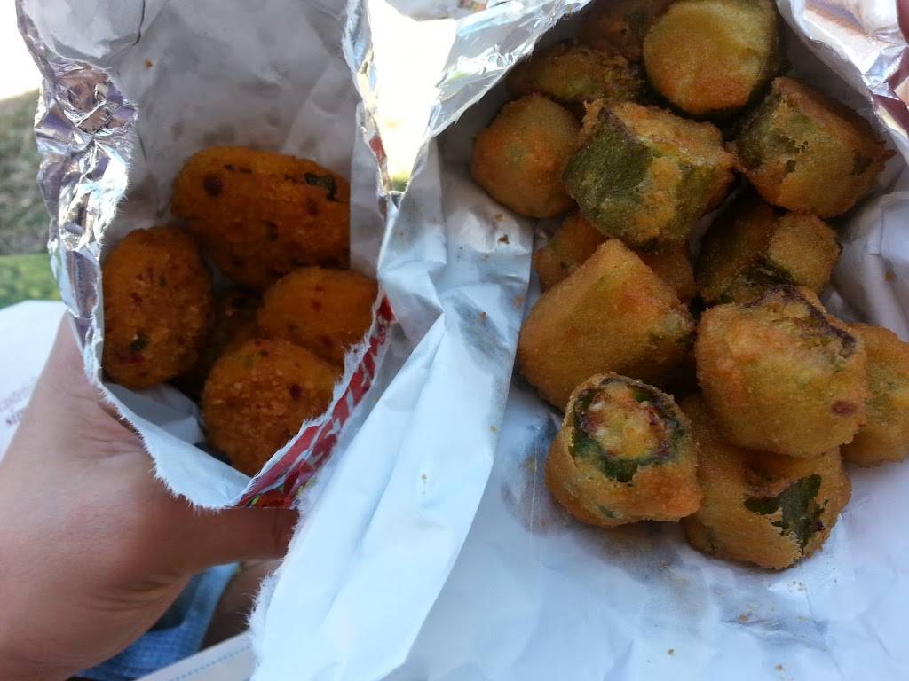 TNT Dairy Land | restaurant | 452 S Broadway Ave, Sterling, KS 67579, USA | 6202782297 OR +1 620-278-2297