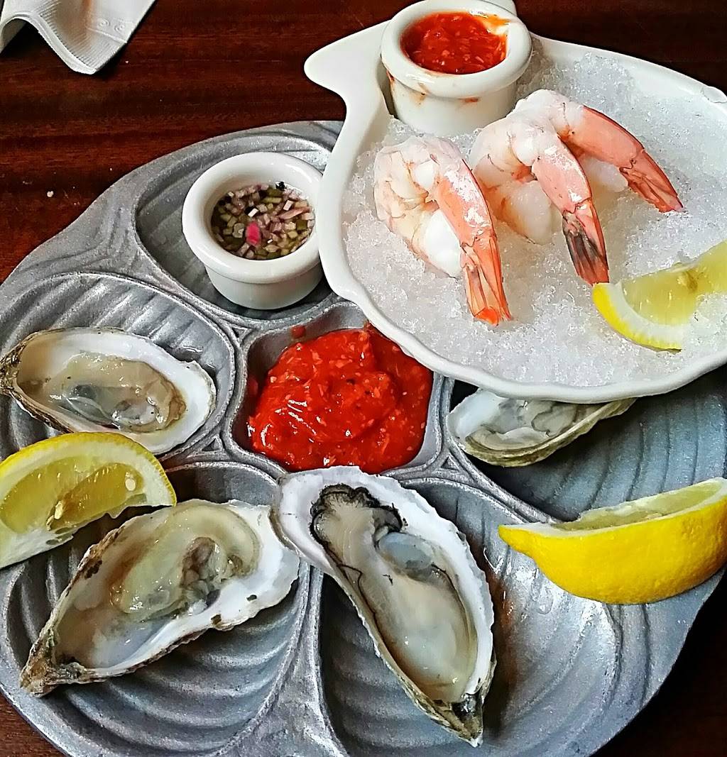 Captain Daniel Packer Inne | restaurant | 32 Water St, Mystic, CT 06355, USA | 8605363555 OR +1 860-536-3555