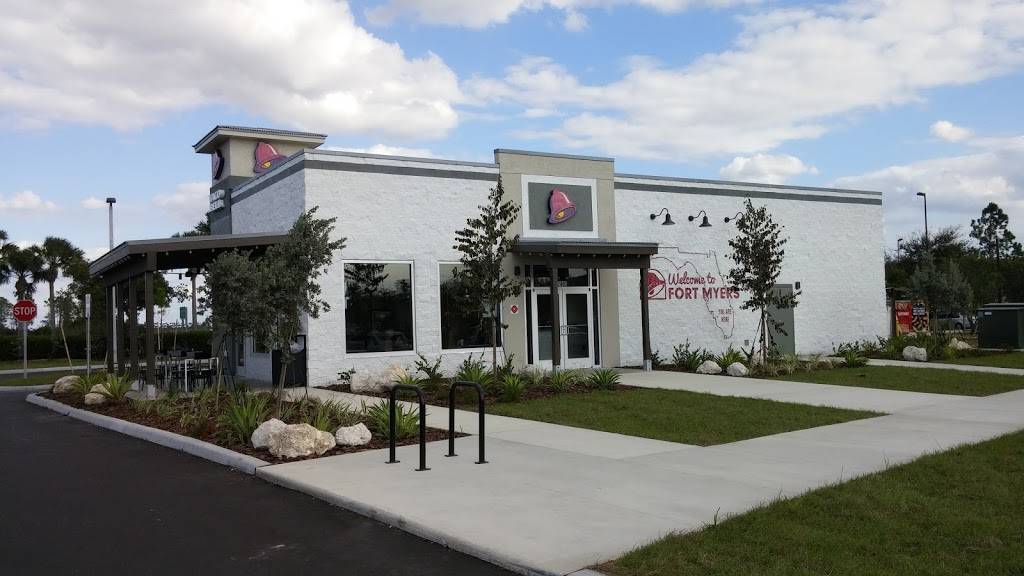 Taco Bell | meal takeaway | 17460 Ben Hill Griffin Pkwy, Fort Myers, FL 33913, USA | 2394610226 OR +1 239-461-0226