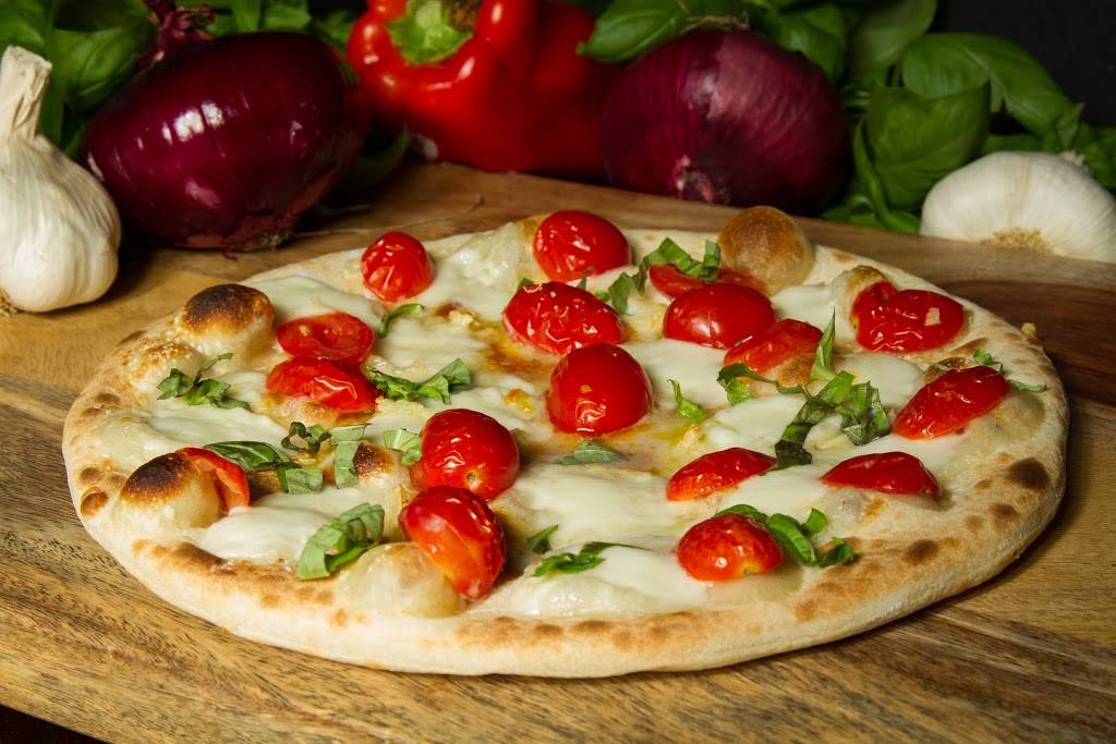 Pub Dog Pizza & Drafthouse | restaurant | 20 E Cross St, Baltimore, MD 21230, USA | 4107276077 OR +1 410-727-6077