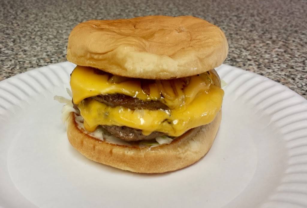 Lindys Famous Hotdogs | restaurant | 6586 Tidewater Dr K, Norfolk, VA 23509, USA | 7578556033 OR +1 757-855-6033