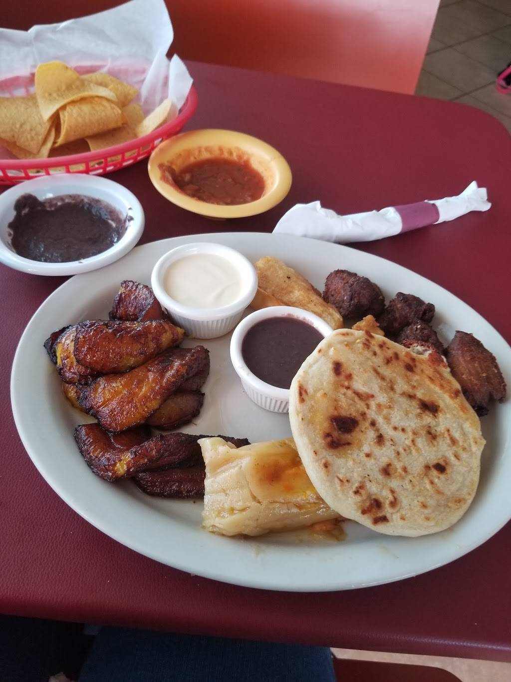 Rincon Latino | restaurant | 1001 W 6th St, Irving, TX 75060, USA | 9722591440 OR +1 972-259-1440