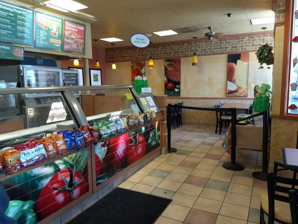 Subway | meal takeaway | 4998 7th St, Mariposa, CA 95338, USA | 2097422222 OR +1 209-742-2222