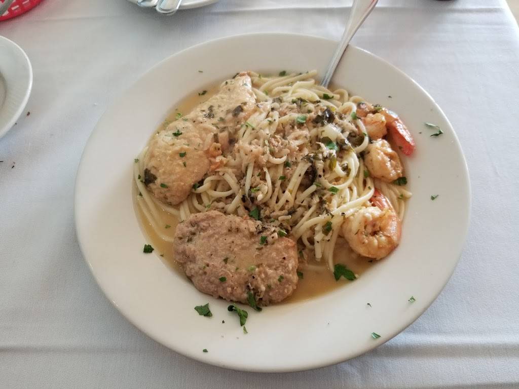 Mamma Lucia | restaurant | 4734 Cherry Hill Rd, College Park, MD 20740, USA | 3015130605 OR +1 301-513-0605