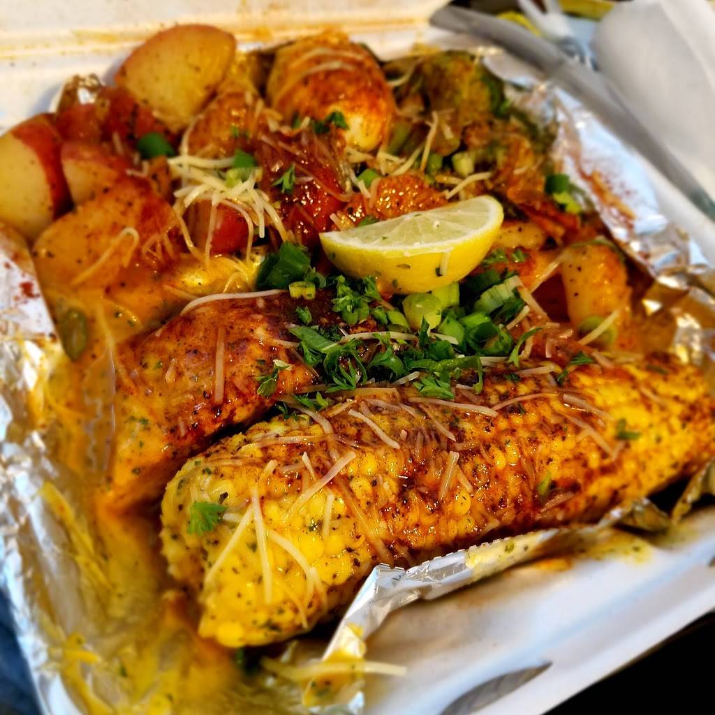 Chef Oyas The TRAP | restaurant | 3355 N Keystone Ave, Indianapolis, IN 46218, USA | 3177626172 OR +1 317-762-6172