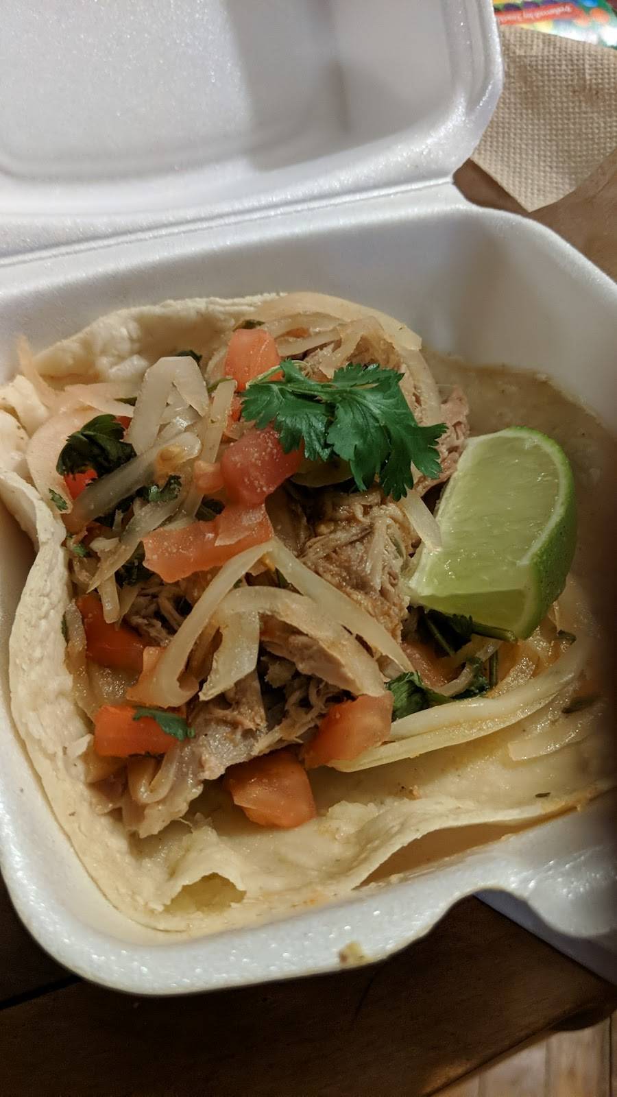 Rock A Taco | restaurant | 280 Merrick Rd, Rockville Centre, NY 11570, USA | 5169920477 OR +1 516-992-0477