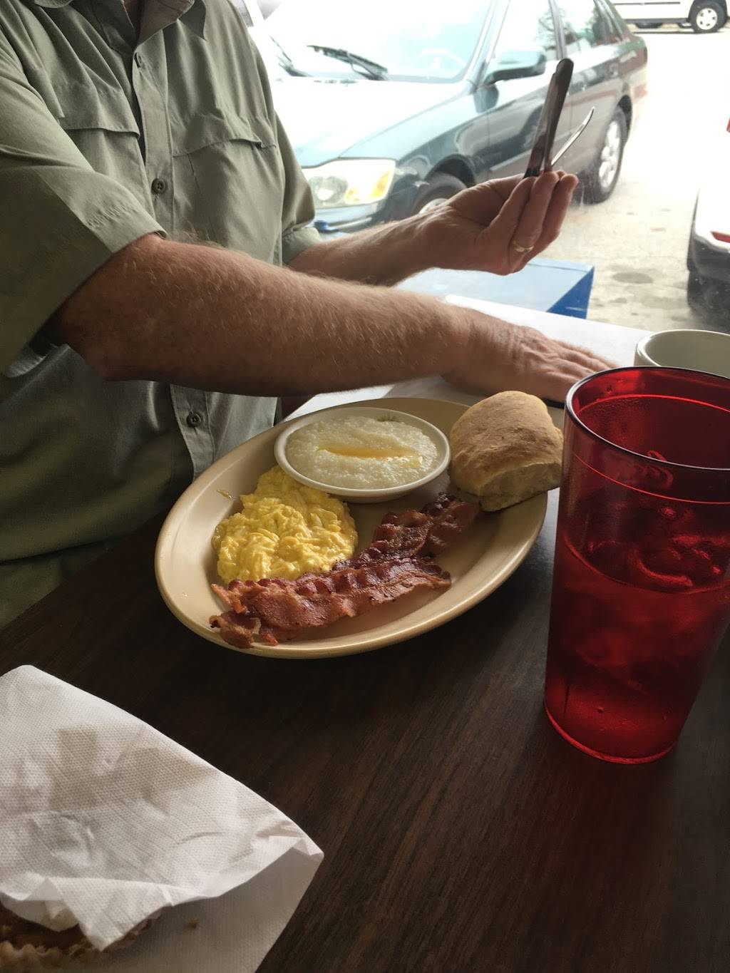 Bufords Grill | restaurant | 4865 S Lee St, Buford, GA 30518, USA | 7709452420 OR +1 770-945-2420