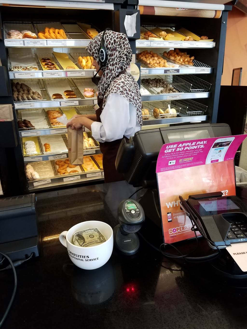 Dunkin | cafe | 130 N Chester Ave, Delran, NJ 08075, USA | 8564616559 OR +1 856-461-6559