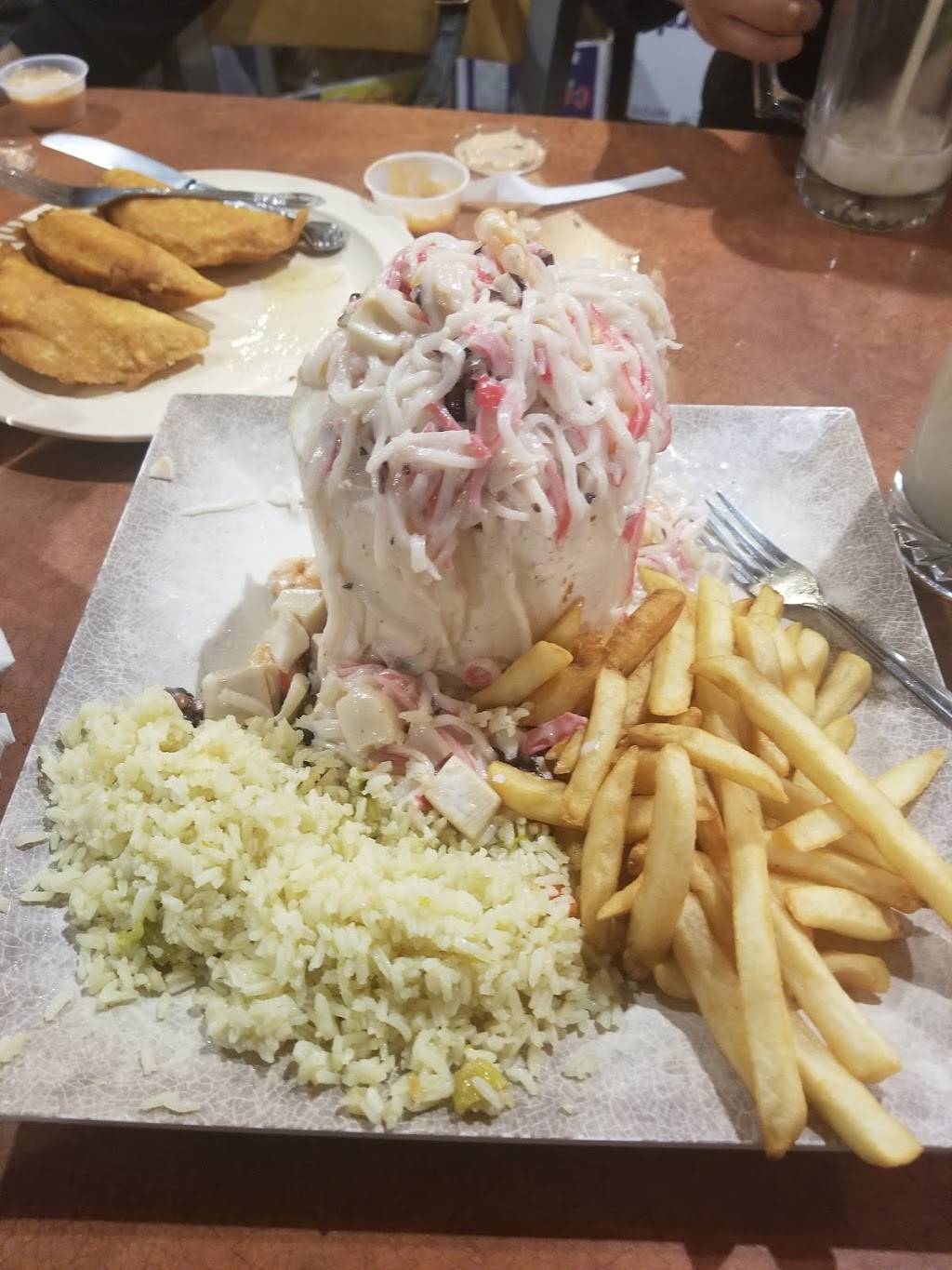 El Huichol De Don Memo | restaurant | 1030 N Hickory St, Joliet, IL 60435, USA | 8156304255 OR +1 815-630-4255