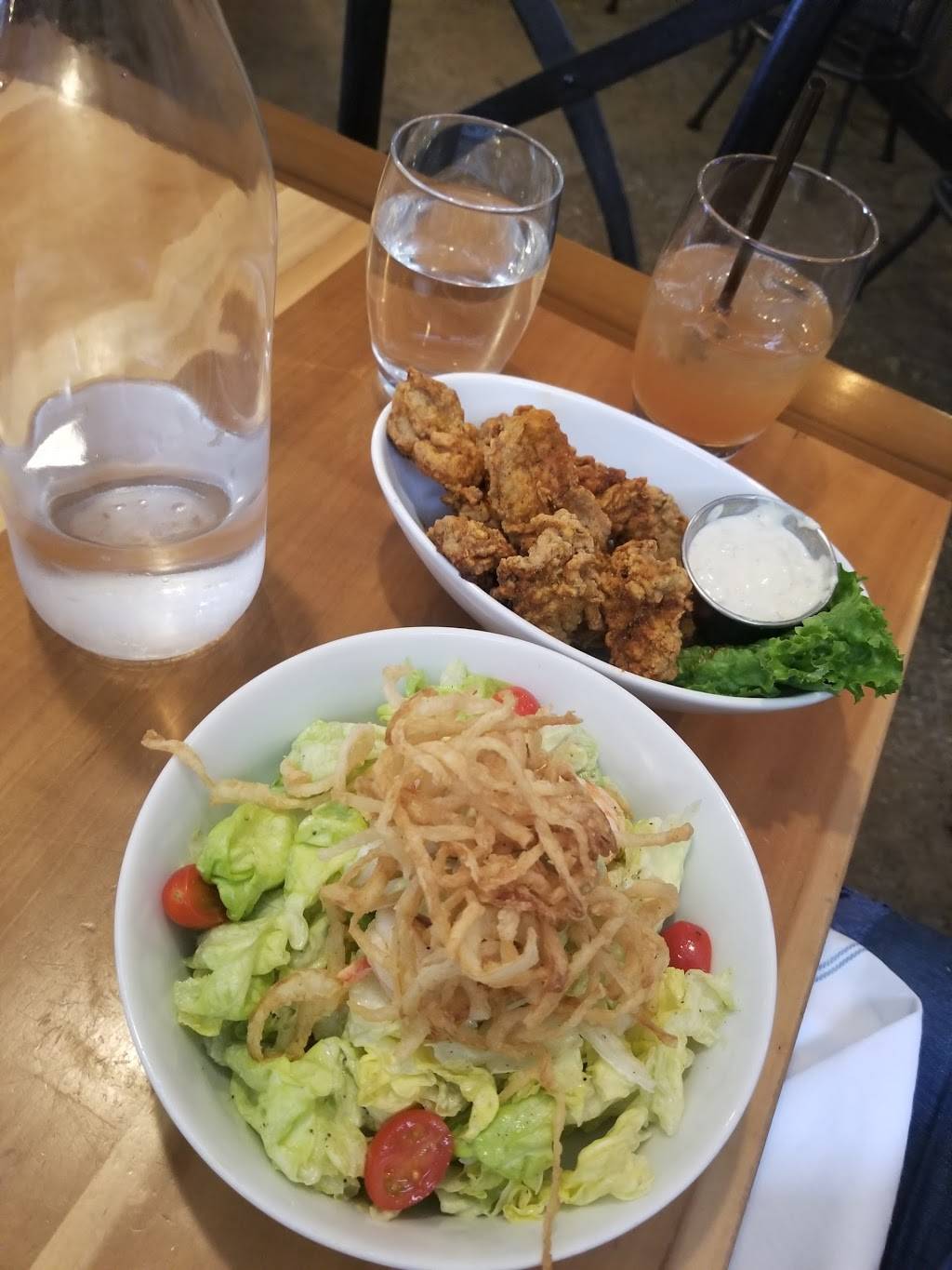 Station 6 | restaurant | 105 Metairie-Hammond Hwy, Metairie, LA 70005, USA | 5043452936 OR +1 504-345-2936