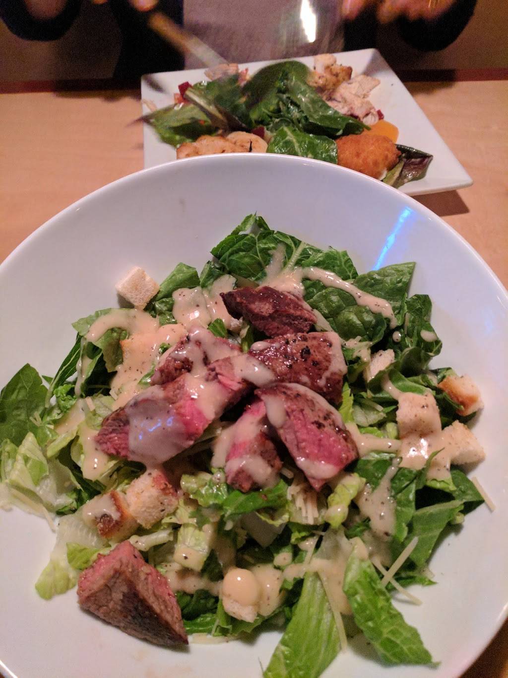 Social52 Kitchen & Craft Bar | restaurant | 2619 W Main St, Richmond, VA 23220, USA | 8043539709 OR +1 804-353-9709