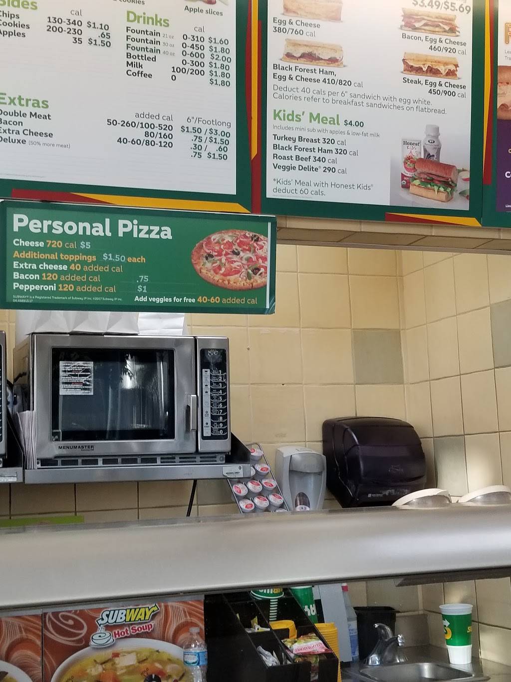 Subway Restaurants | restaurant | 1611 W Harrison St #102, Chicago, IL 60612, USA | 3122260811 OR +1 312-226-0811