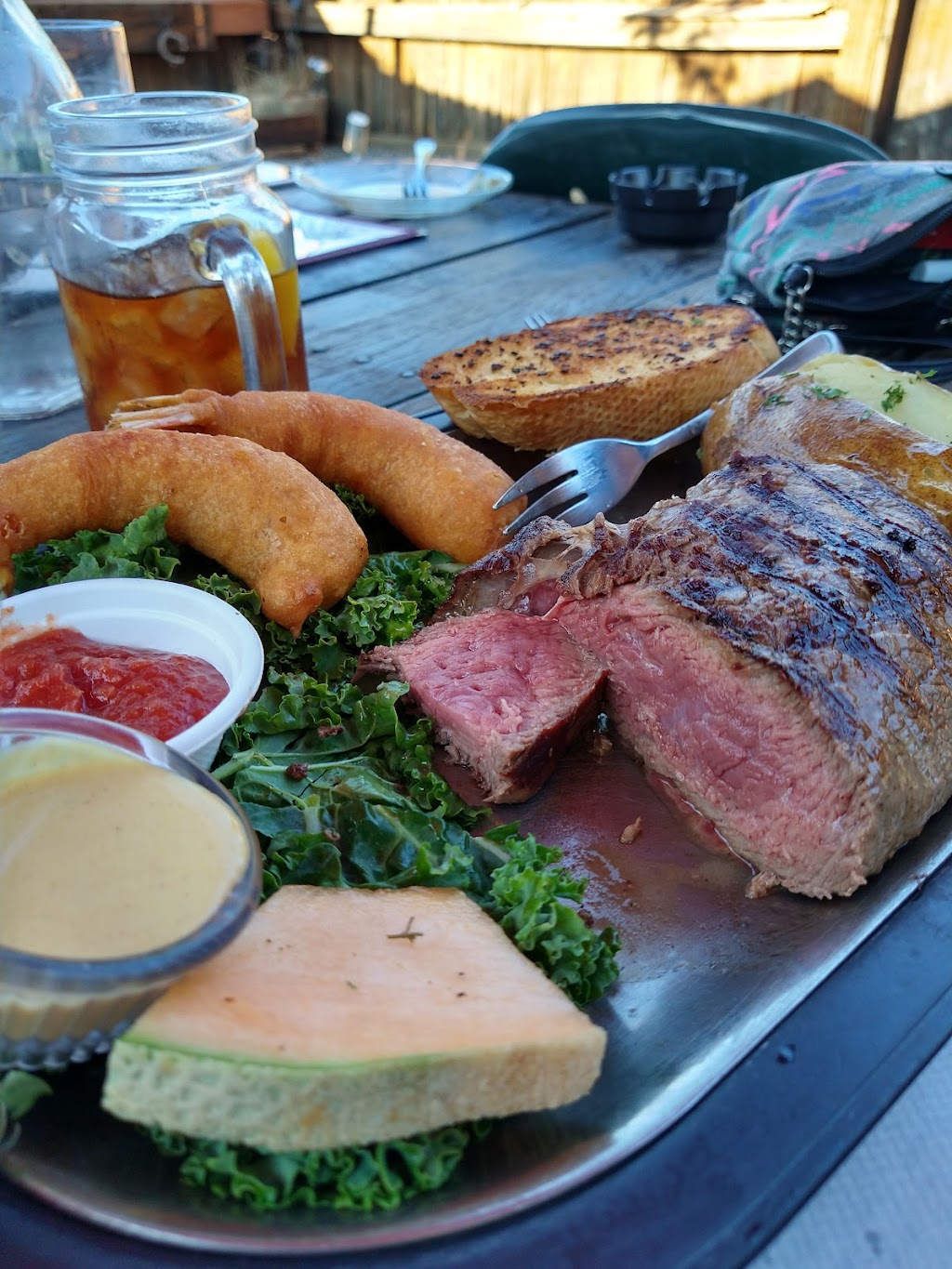 McGrews | restaurant | 33105 Redwood Hwy, OBrien, OR 97534, USA | 5415962202 OR +1 541-596-2202