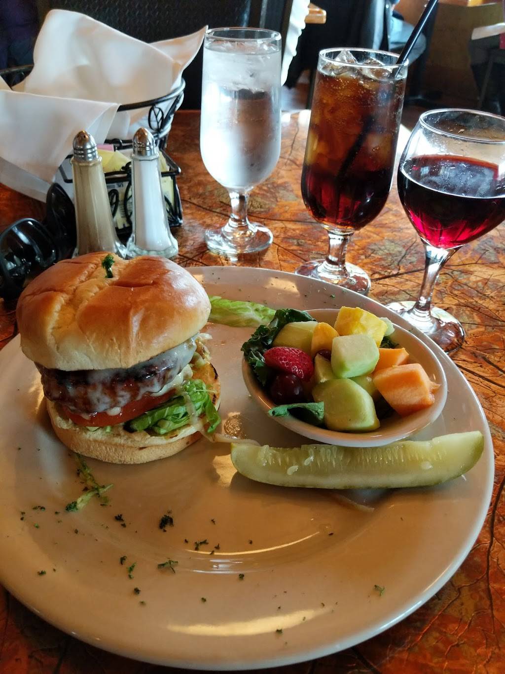 Ertel Cellars Winery Inc | restaurant | 3794 E County Rd 1100 N, Batesville, IN 47006, USA | 8129331500 OR +1 812-933-1500