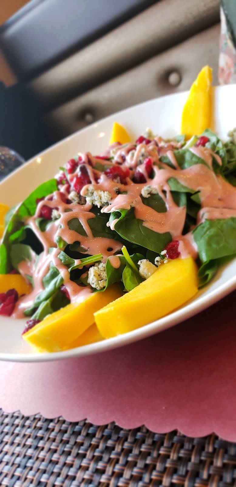 Palma Bistro | restaurant | 23906 Ford Rd, Dearborn Heights, MI 48127, USA | 3137895151 OR +1 313-789-5151