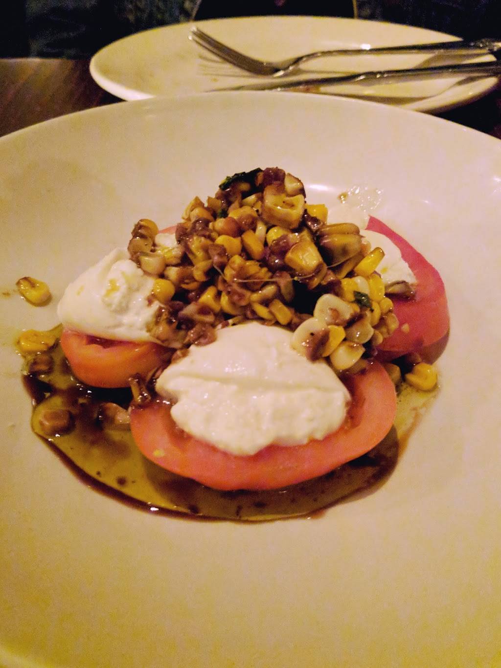 Sals Place | restaurant | 99 Commercial St, Provincetown, MA 02657, USA | 5084871279 OR +1 508-487-1279