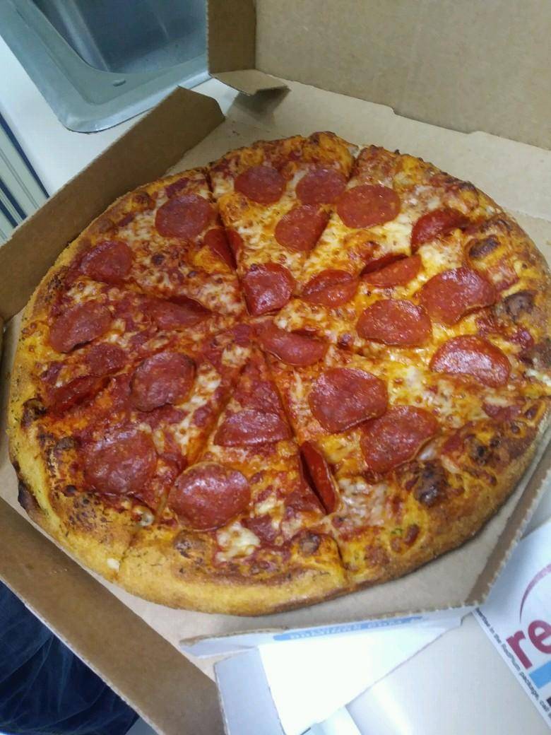 Dominos Pizza | meal delivery | 2042 N Forsyth Rd Ste E, Orlando, FL 32807, USA | 4076778686 OR +1 407-677-8686