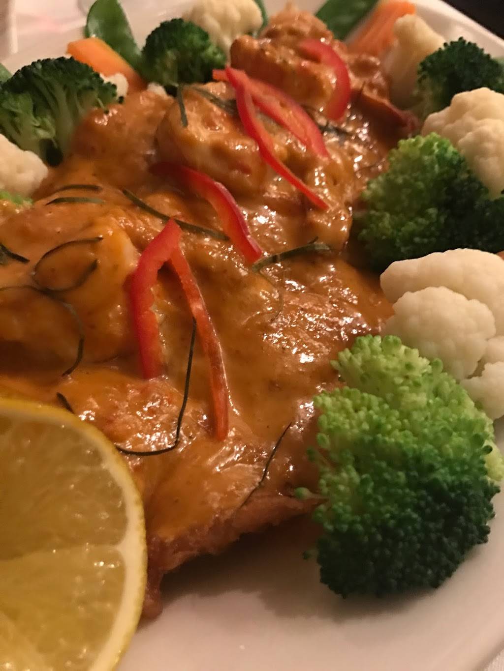 Thai Pepper Restaurant | restaurant | 2049 W Alabama St, Houston, TX 77098, USA | 7135208225 OR +1 713-520-8225