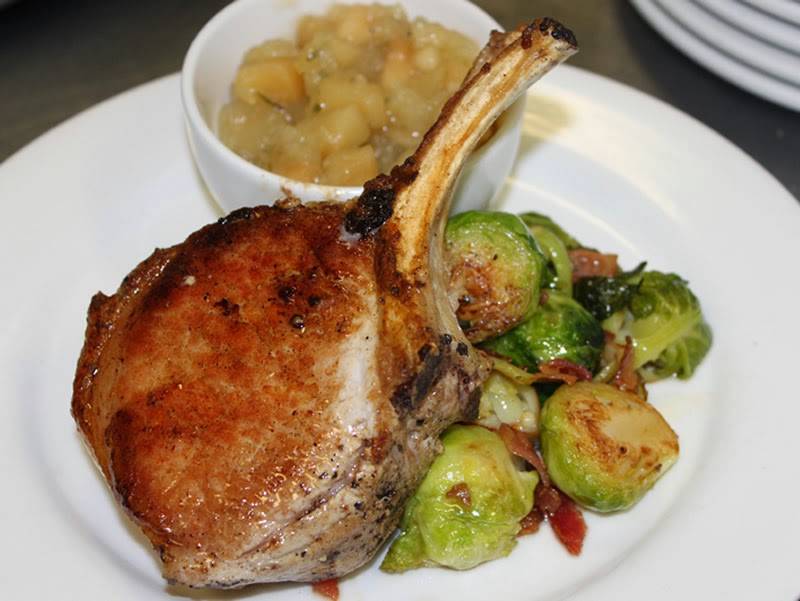 The Miller House | restaurant | 301 E 5th St, Owensboro, KY 42303, USA | 2706855878 OR +1 270-685-5878