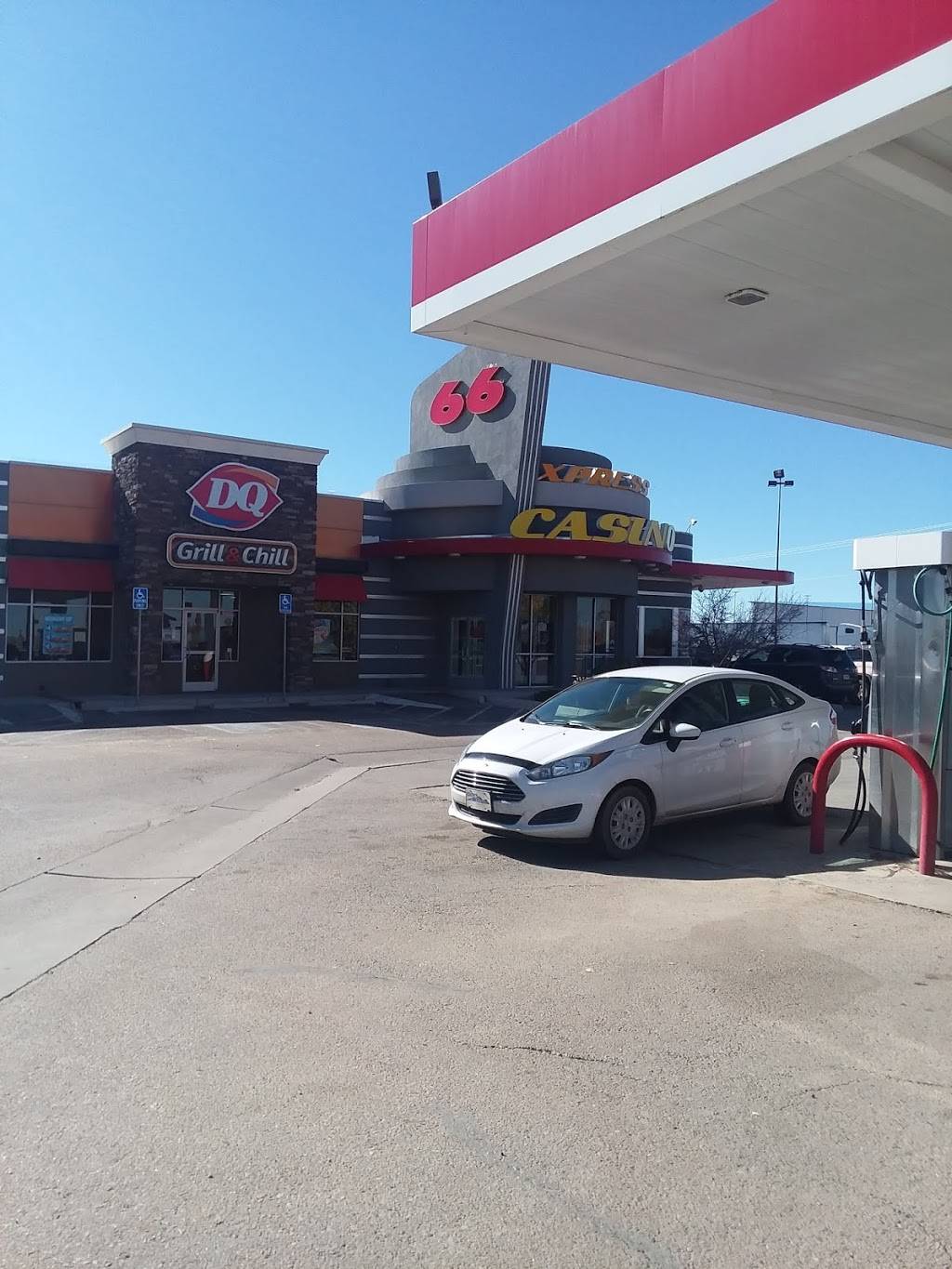 Dairy Queen Grill & Chill | restaurant | 14500 Central Ave SW, Albuquerque, NM 87121, USA | 5053527923 OR +1 505-352-7923