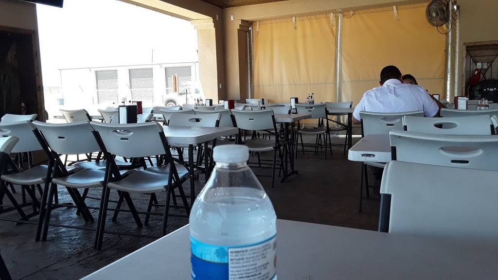 Maricos el Chaparrito | restaurant | 15740 Avenue 296, Visalia, CA 93292, USA | 5597312471 OR +1 559-731-2471