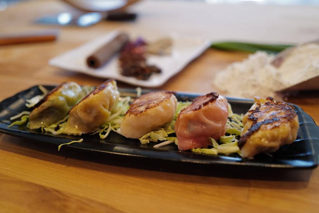 Piggy Dumpling | restaurant | 1247 N Grand Ave, Walnut, CA 91789, USA | 9096127327 OR +1 909-612-7327