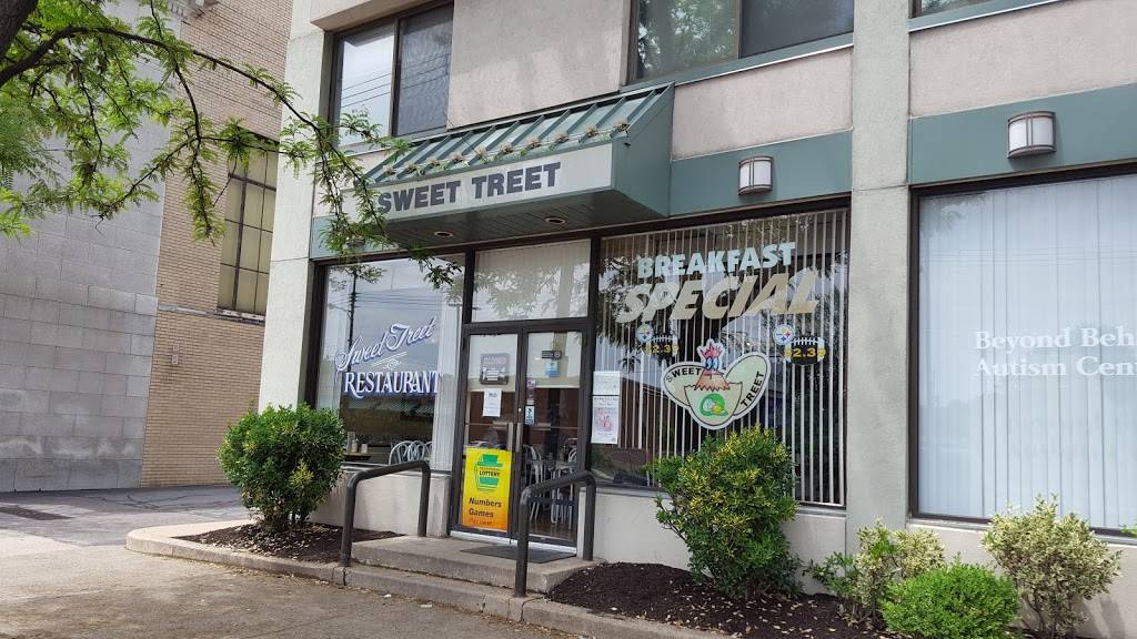 Sweet Treet | restaurant | 230 Wyoming Ave, Kingston, PA 18704, USA | 5702876608 OR +1 570-287-6608
