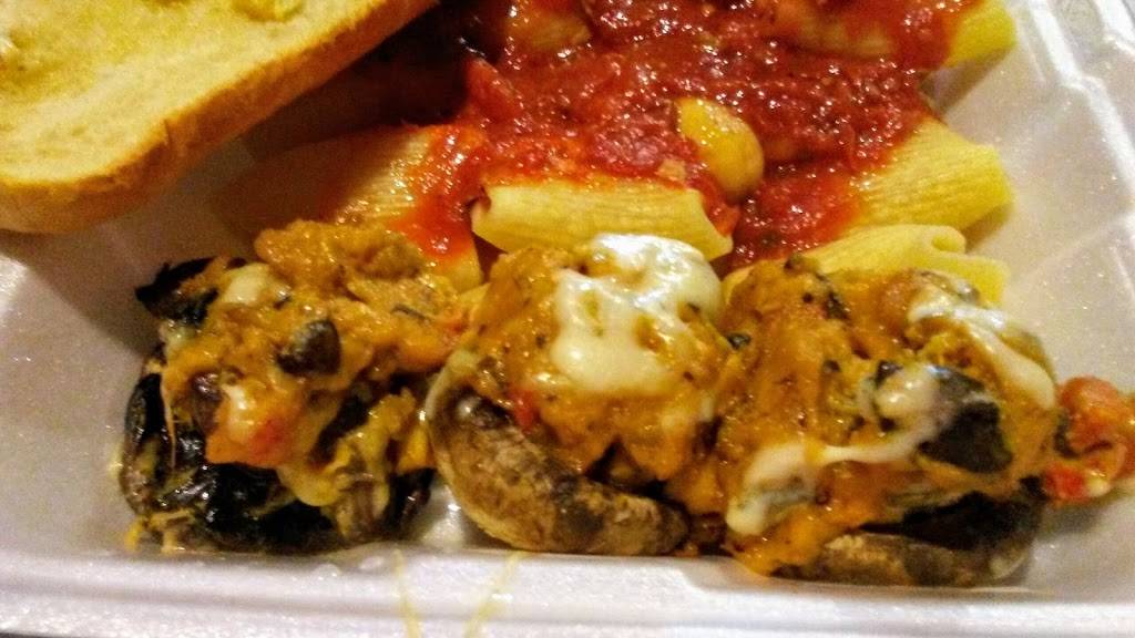 Luigi Vitrones Pastabilities | restaurant | 3009, 415, N Lincoln St, Wilmington, DE 19805, USA | 3026569822 OR +1 302-656-9822