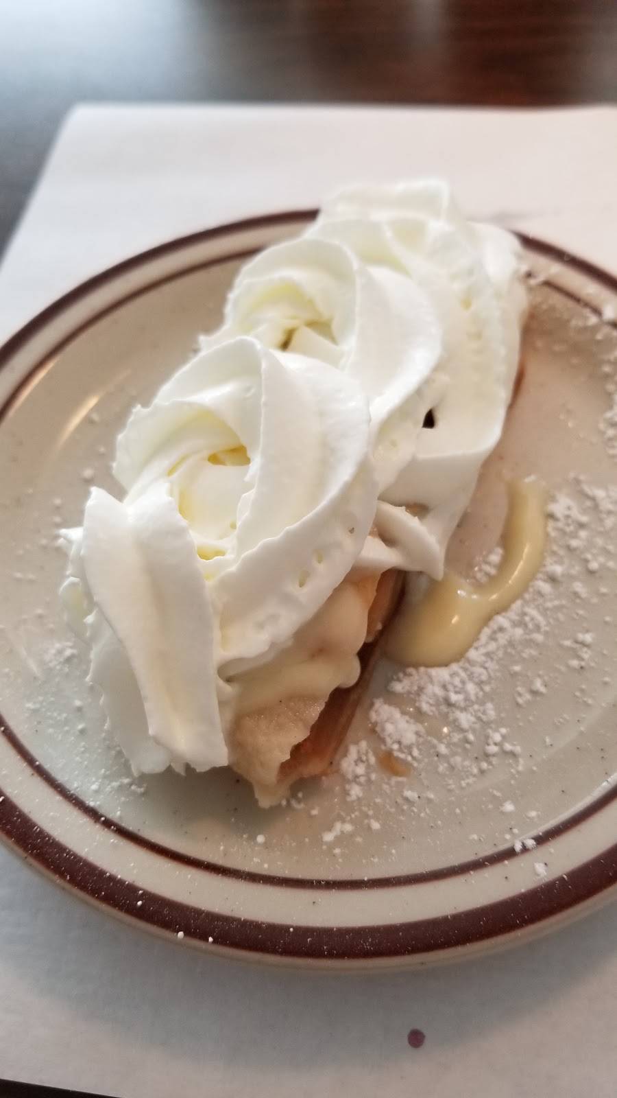 Bavaria Hof | restaurant | 933 S Roselle Rd, Schaumburg, IL 60193, USA | 8478917997 OR +1 847-891-7997