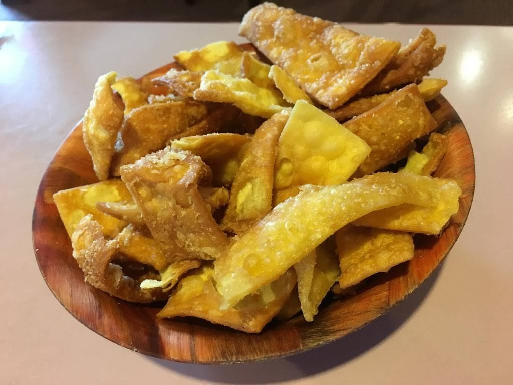 Mr King | restaurant | 471 NE 1st Terrace, Crystal River, FL 34429, USA | 3525642488 OR +1 352-564-2488