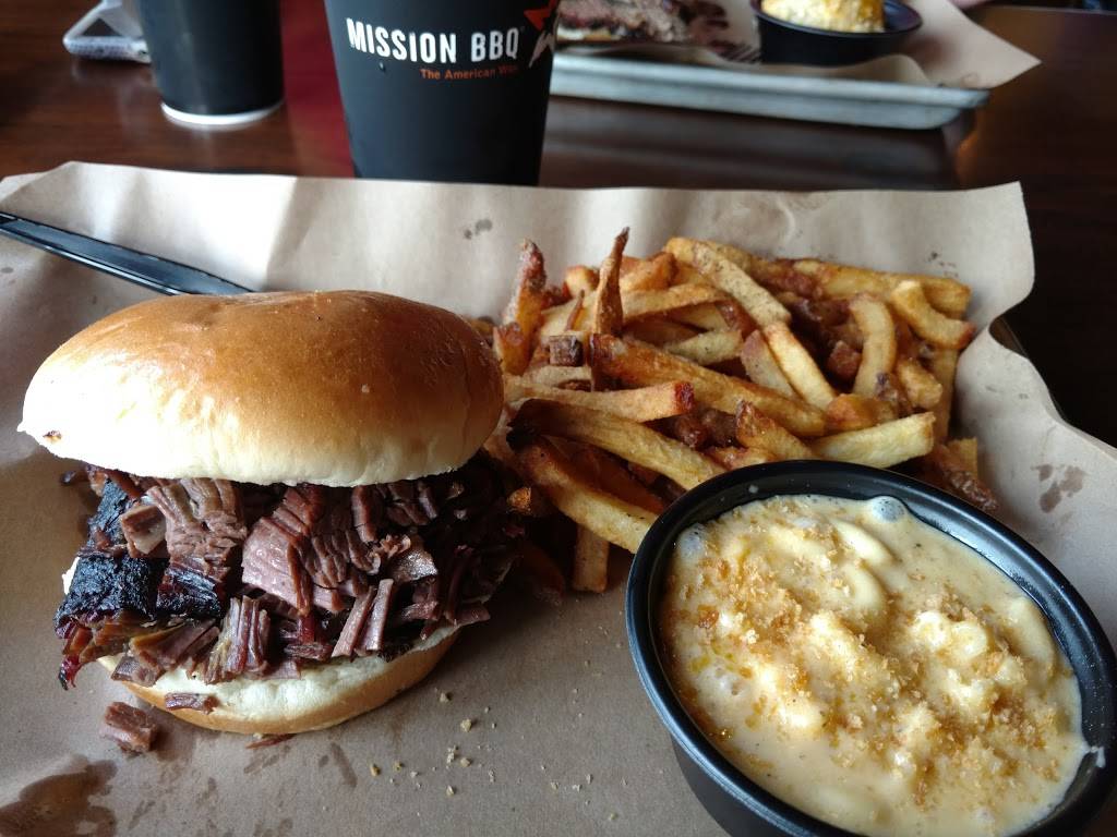 MISSION BBQ | restaurant | 116 S Independence Blvd, Virginia Beach, VA 23462, USA | 7574909050 OR +1 757-490-9050