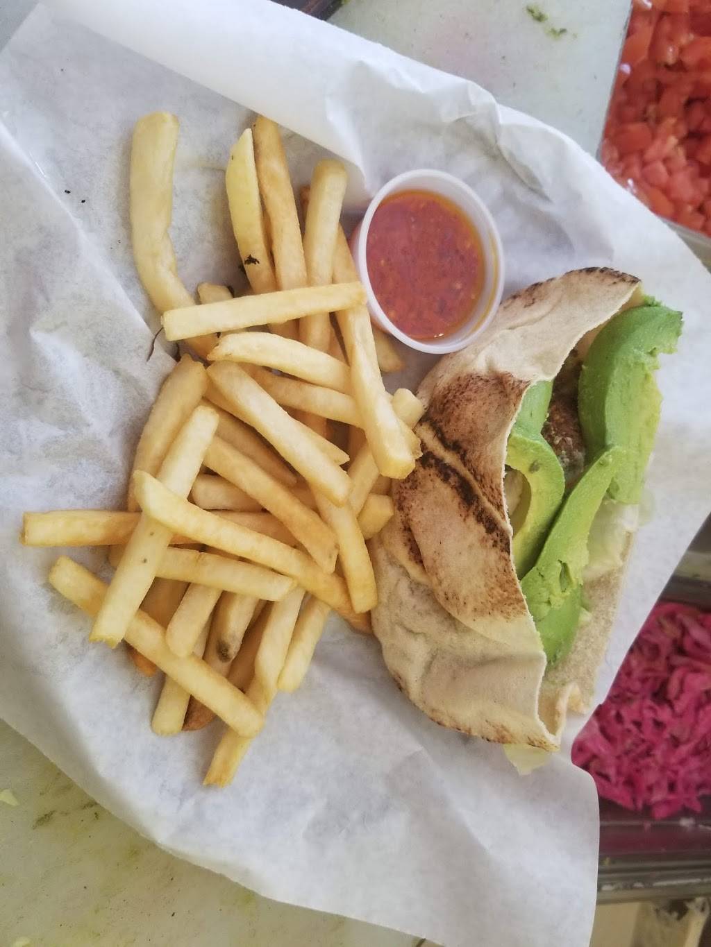 Sunrise Deli | restaurant | 2456 Bancroft Way, Berkeley, CA 94704, USA | 5108459400 OR +1 510-845-9400